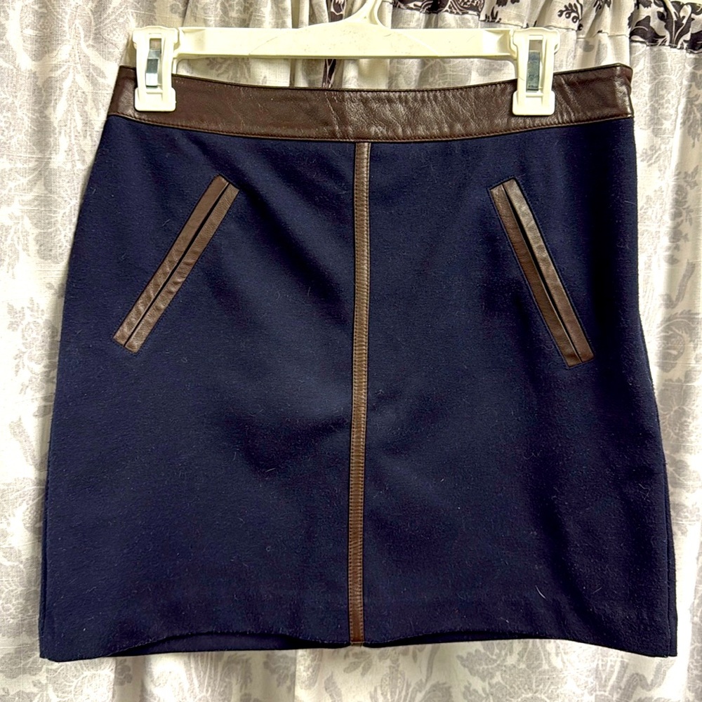 Club Monaco Mini Skirt sz 4